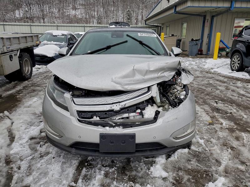 Photo 5 from auction – 2013 CHEVROLET VOLT with VIN 1G1RB6E49DU129765
