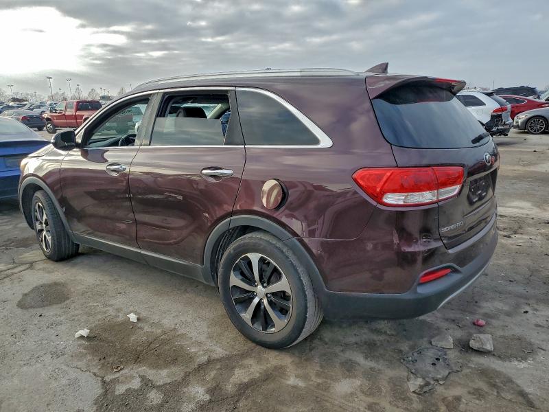 Photo 2 from auction – 2016 KIA SORENTO EX with VIN 5XYPH4A58GG066437