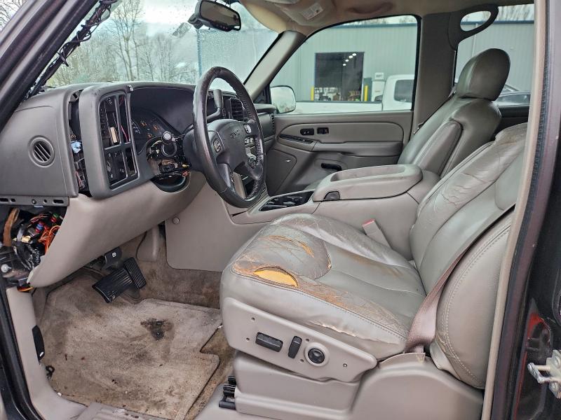 Photo 7 from auction – 2005 GMC YUKON with VIN 1GKEC13Z55R251892