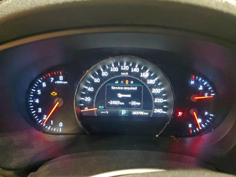 Photo 9 from auction – 2016 KIA SORENTO EX with VIN 5XYPHDA51GG094161