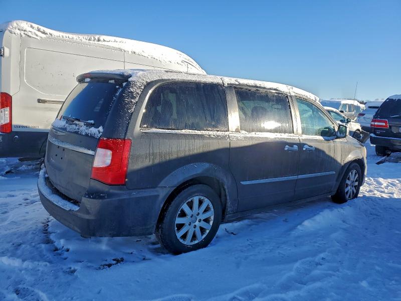 Photo 3 from auction – 2012 CHRYSLER TOWN & COU with VIN 2C4RC1CG9CR270027