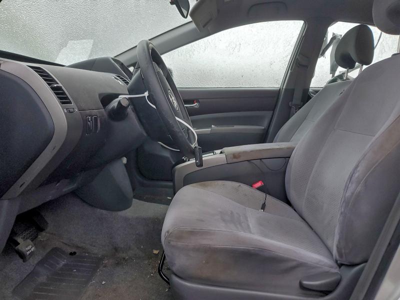 Photo 7 from auction – 2004 TOYOTA PRIUS with VIN JTDKB20U240116145