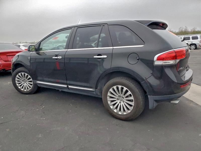 Photo 2 from auction – 2013 LINCOLN MKX with VIN 2LMDJ6JK7DBL32944
