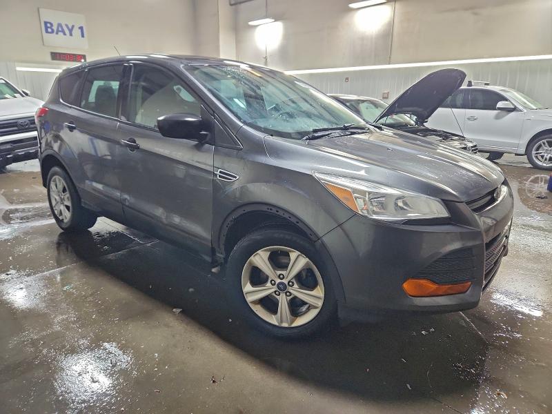 Photo 4 from auction – 2016 FORD ESCAPE S with VIN 1FMCU0F70GUC76490