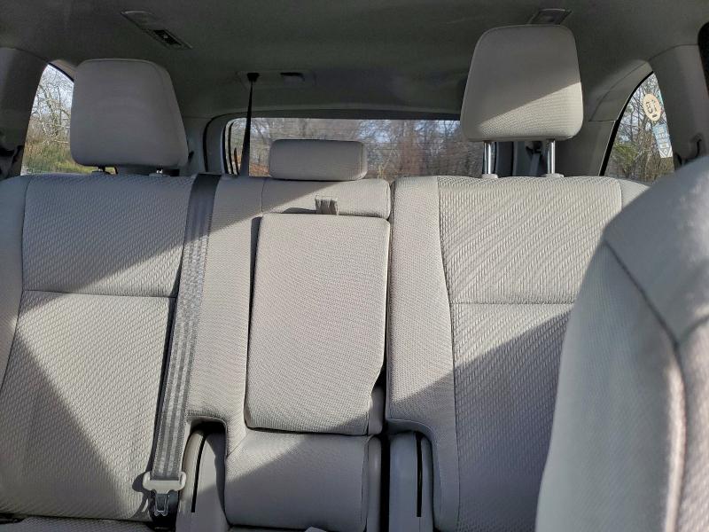 Photo 10 from auction – 2018 TOYOTA HIGHLANDER with VIN 5TDBZRFH4JS869618