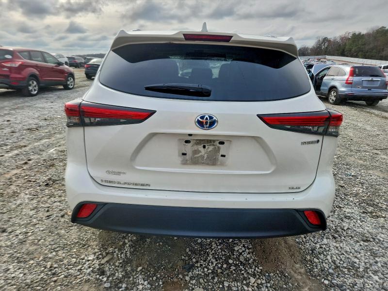Photo 6 from auction – 2021 TOYOTA HIGHLANDER with VIN 5TDGBRCH6MS050855