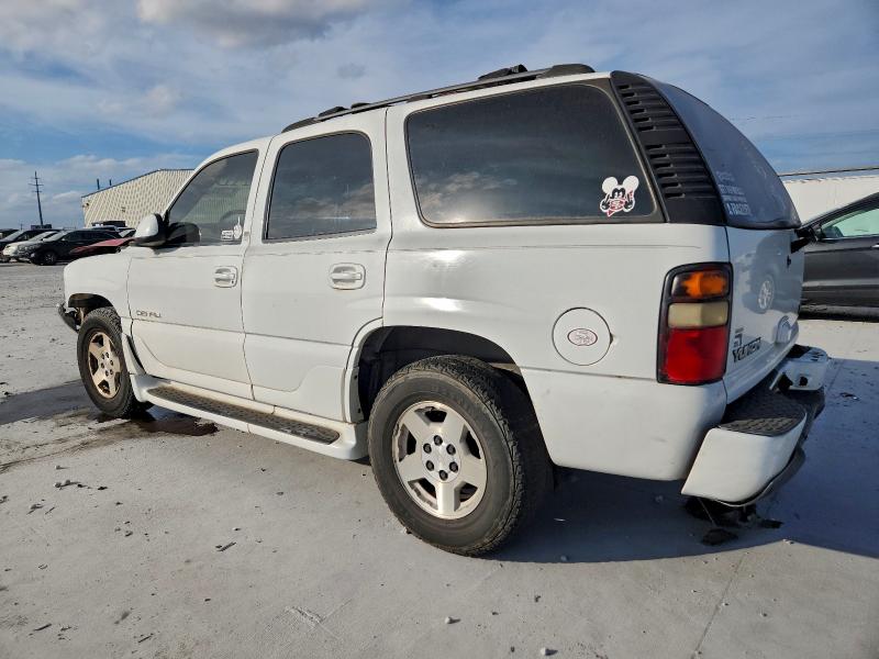 Photo 2 from auction – 2002 GMC DENALI with VIN 1GKEK63U62J253522