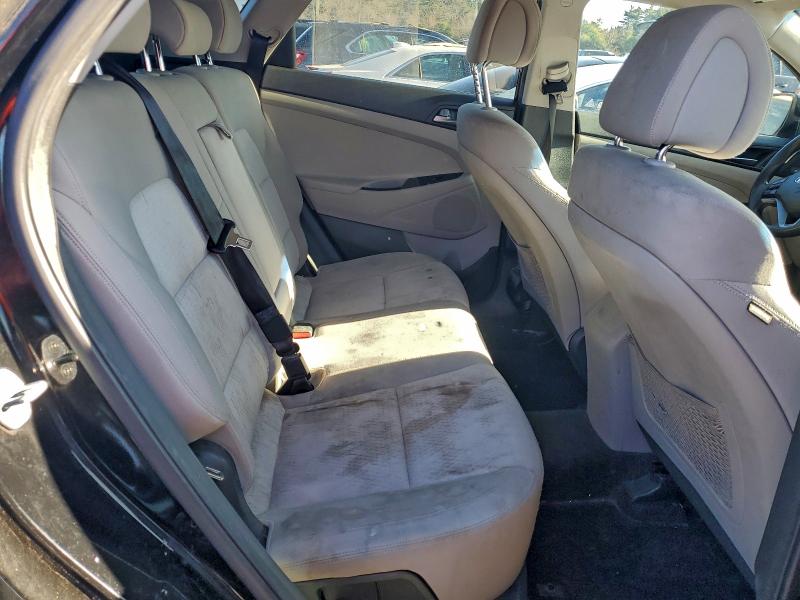 Photo 11 from auction – 2016 HYUNDAI TUCSON LIM with VIN KM8J33A43GU026136