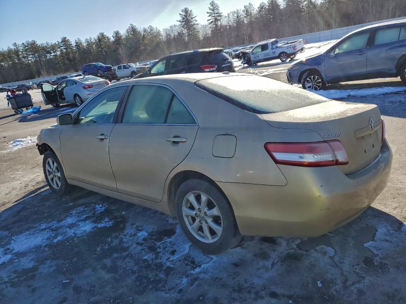 Foto 2 de la subasta – 2011 TOYOTA CAMRY BASE con VIN 4T1BF3EK7BU707283