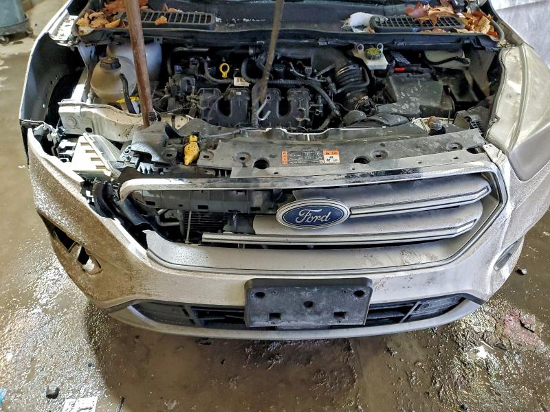 Photo 12 from auction – 2017 FORD ESCAPE TIT with VIN 1FMCU9J95HUAD3656