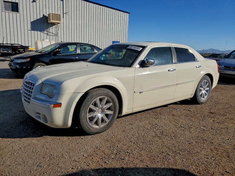 CHRYSLER 300C 2008 with VIN 2C3KA63H38H125970 - Photo from auction