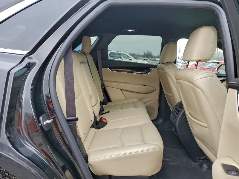 Photo 11 from auction – 2017 CADILLAC XT5 with VIN 1GYKNARS0HZ251963