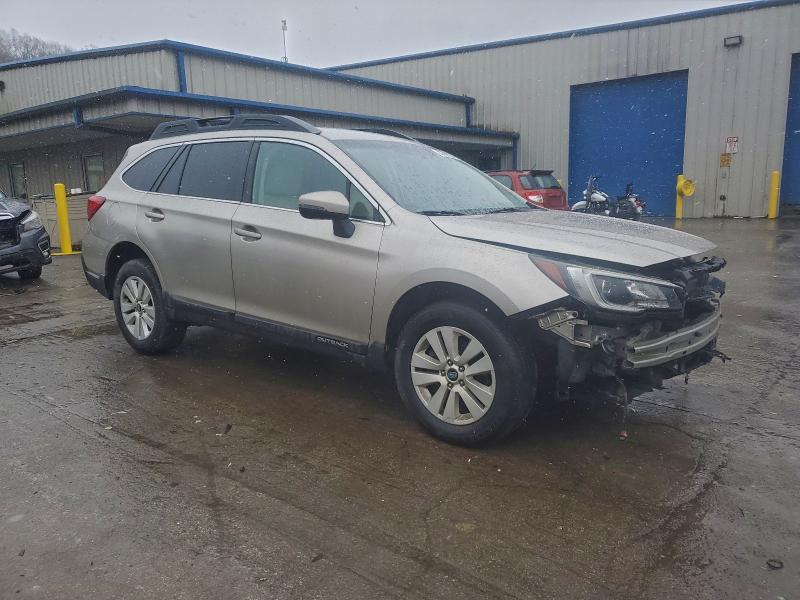 Photo 4 from auction – 2018 SUBARU OUTBACK 2. with VIN 4S4BSAFC4J3347160