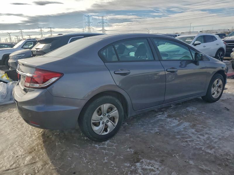 Photo 3 from auction – 2015 HONDA CIVIC LX with VIN 19XFB2F50FE043059