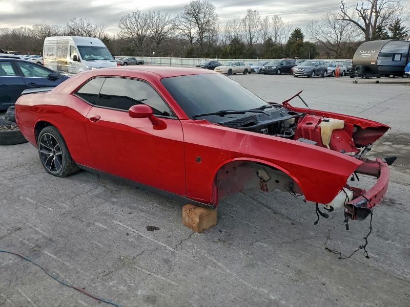 Photo 4 from auction – 2016 DODGE CHALLENGER with VIN 2C3CDZFJXGH330051