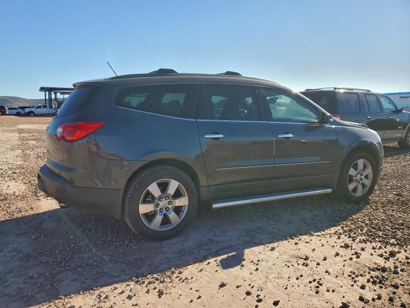Photo 3 from auction – 2012 CHEVROLET TRAVERSE L with VIN 1GNKRLED2CJ305596