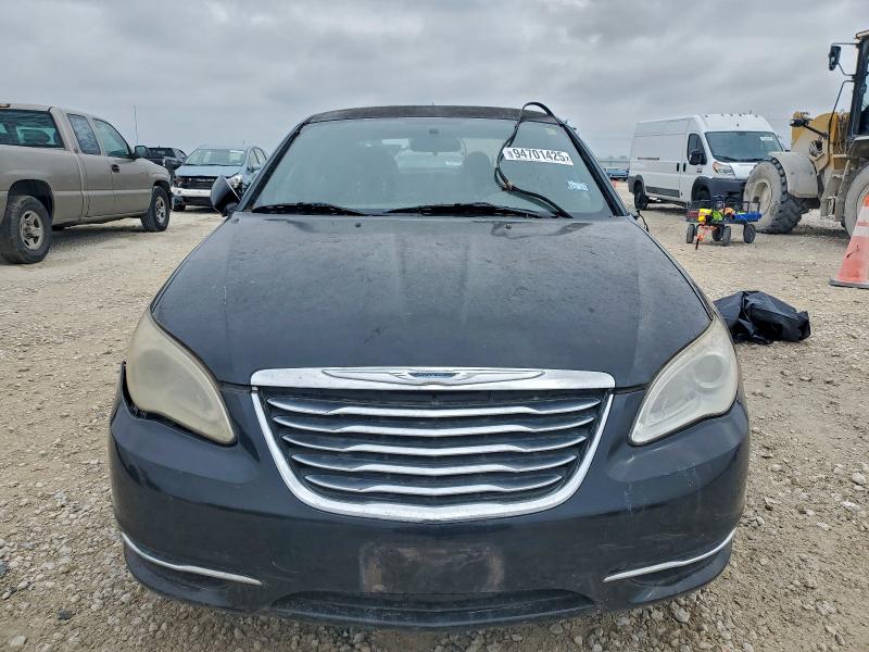 Photo 5 from auction – 2013 CHRYSLER 200 TOURIN with VIN 1C3CCBBB7DN557578