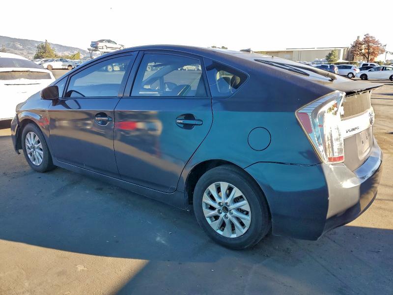 Photo 2 from auction – 2014 TOYOTA PRIUS PLUG with VIN JTDKN3DP6E3053844