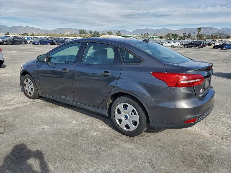 Photo 2 from auction – 2016 FORD FOCUS S with VIN 1FADP3E27GL389159