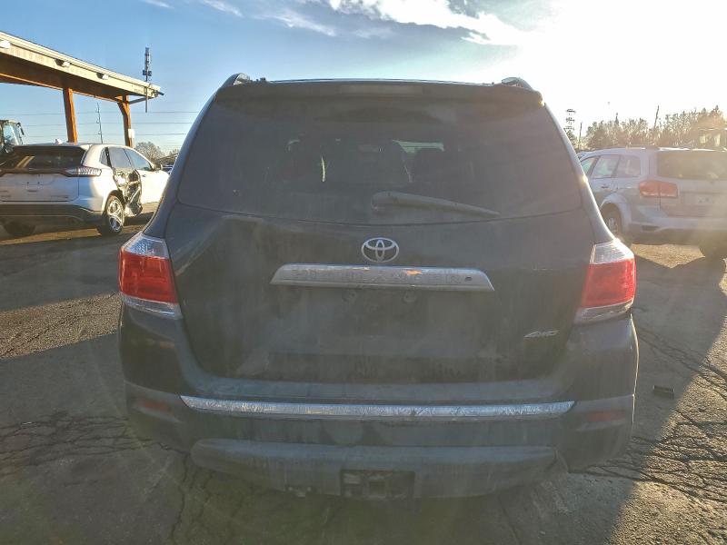 Photo 6 from auction – 2012 TOYOTA HIGHLANDER with VIN 5TDBK3EH3CS150611
