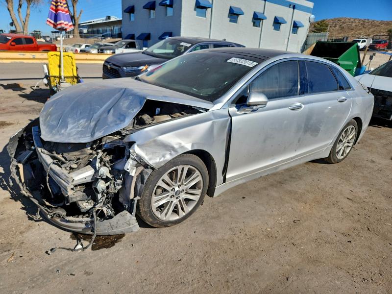 LINCOLN MKZ 2014 with VIN 3LN6L2G96ER827165 - Photo from auction