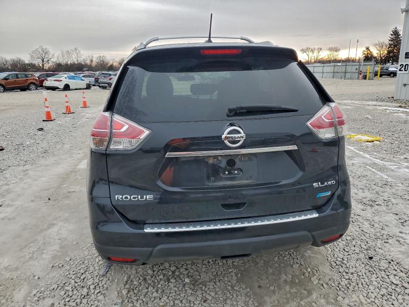 Photo 6 from auction – 2014 NISSAN ROGUE S with VIN 5N1AT2MV3EC774676