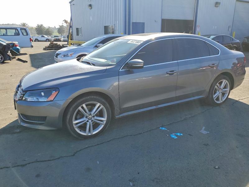 VOLKSWAGEN PASSAT SE 2014 with VIN 1VWBN7A34EC097766 - Photo from auction