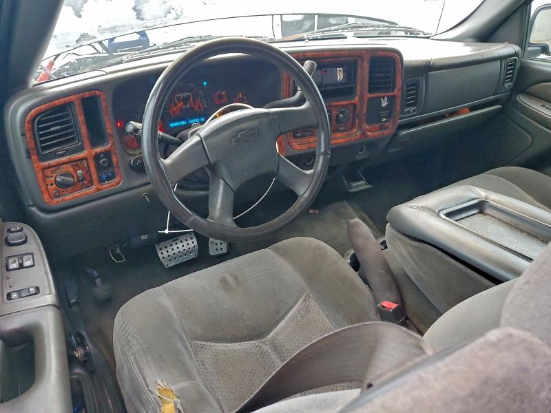 Photo 8 from auction – 2003 CHEVROLET SILVERADO with VIN 2GCEC19V631271476