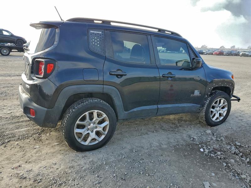 Photo 3 from auction – 2016 JEEP RENEGADE with VIN ZACCJBBT8GPD45388