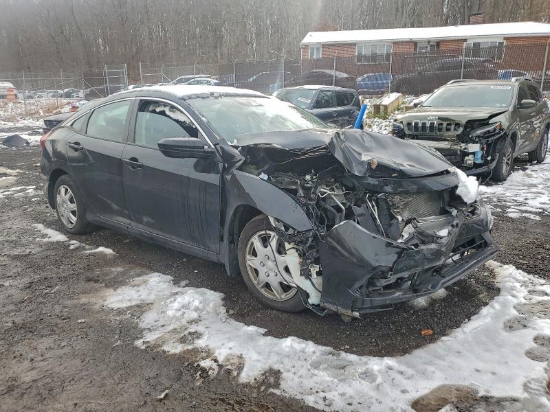 Photo 4 from auction – 2019 HONDA CIVIC with VIN 2HGFC2F63KH579560