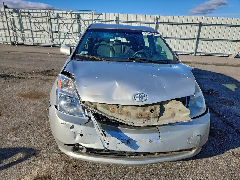 Photo 5 from auction – 2005 TOYOTA PRIUS with VIN JTDKB20U357038838
