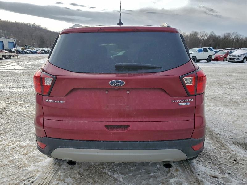 Photo 6 from auction – 2019 FORD ESCAPE TIT with VIN 1FMCU9J92KUA31664