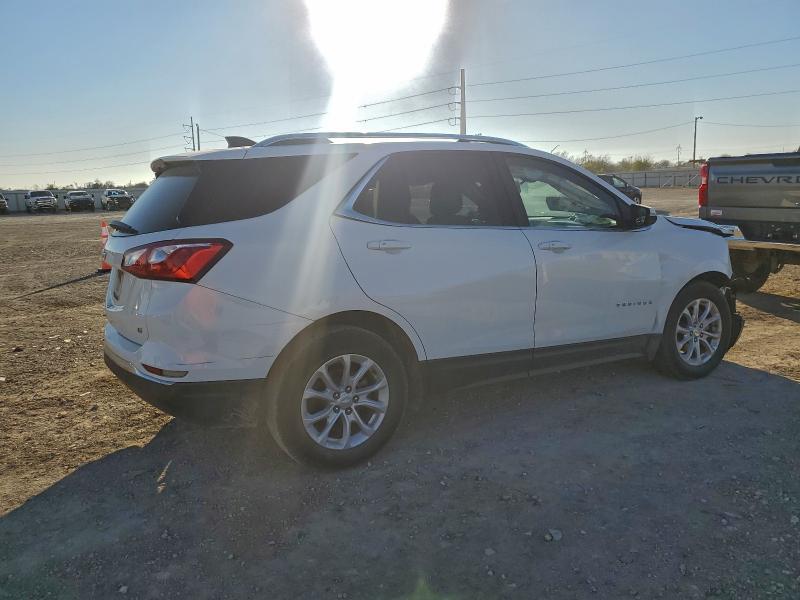 Photo 3 from auction – 2018 CHEVROLET EQUINOX LT with VIN 3GNAXLEU0JS536381
