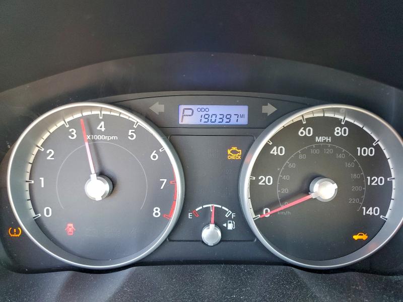 Photo 9 from auction – 2010 HYUNDAI ACCENT BLU with VIN KMHCM3AC8AU184251