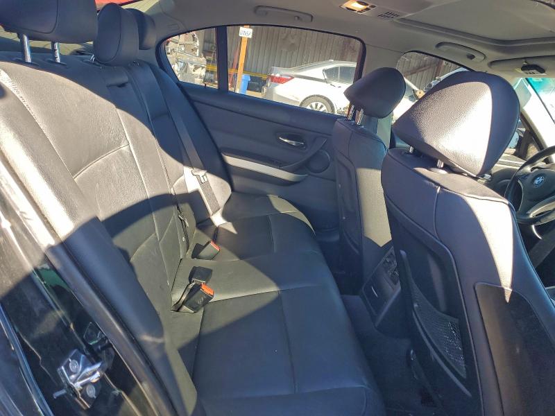 Photo 10 from auction – 2007 BMW 335 I with VIN WBAVB73517PA65747