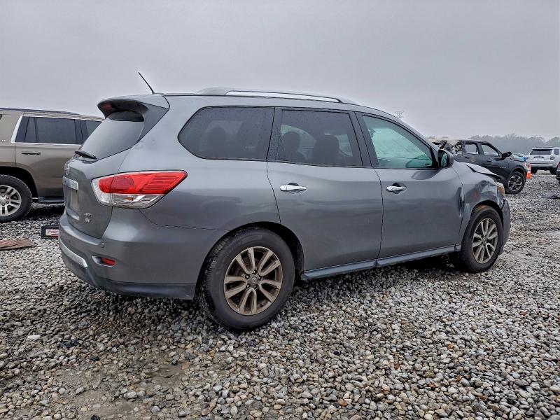 Photo 3 from auction – 2015 NISSAN PATHFINDER with VIN 5N1AR2MM1FC686099