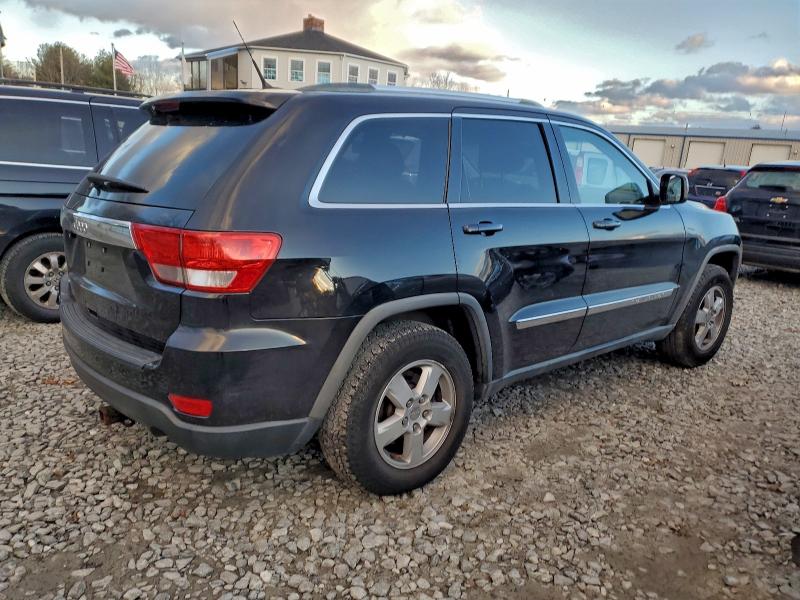Photo 3 from auction – 2011 JEEP GRAND CHER with VIN 1J4RR4GG5BC511657