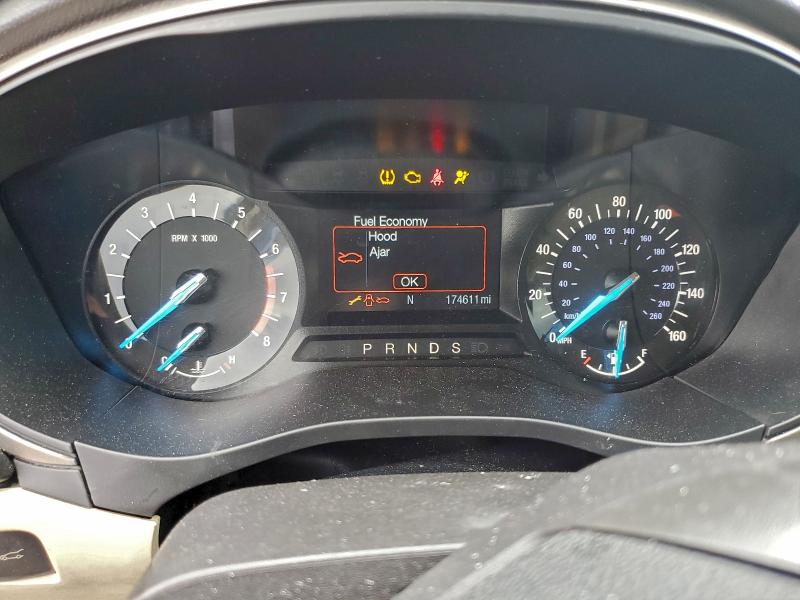 Photo 9 from auction – 2016 FORD FUSION SE with VIN 3FA6P0H72GR327202