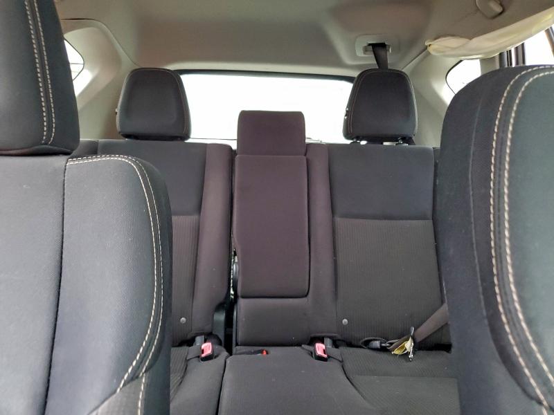 Photo 10 from auction – 2014 TOYOTA RAV4 XLE with VIN JTMWFREV3EJ017622