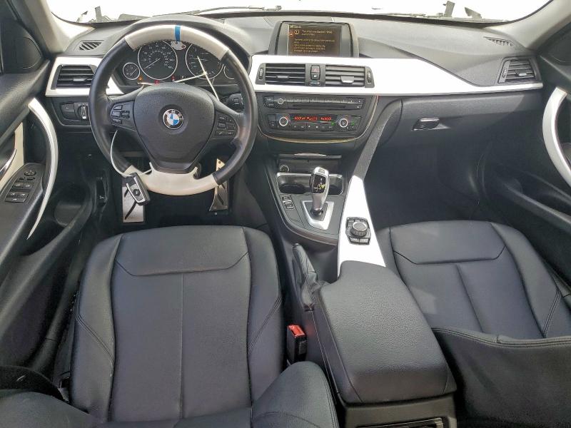 Photo 8 from auction – 2013 BMW 328 I with VIN WBA3A5G50DNP26407