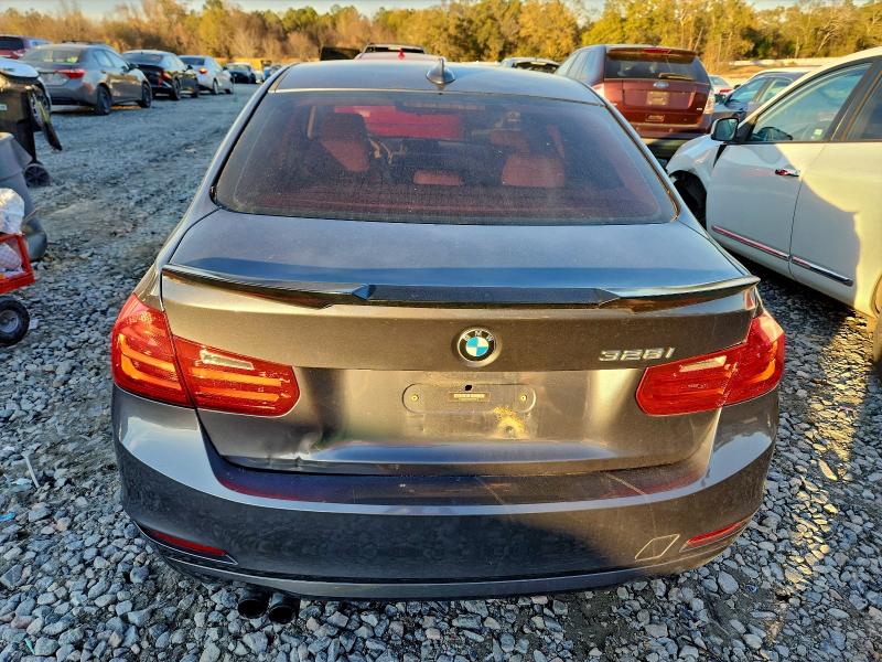 Photo 6 from auction – 2012 BMW 328 I with VIN WBA3A5C5XCF259012