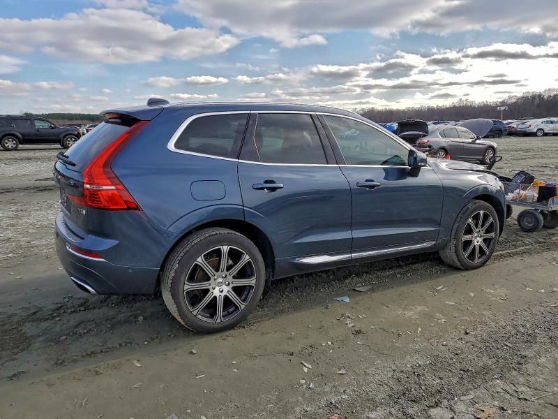 Photo 3 from auction – 2021 VOLVO XC60 with VIN YV4102DL0M1886211