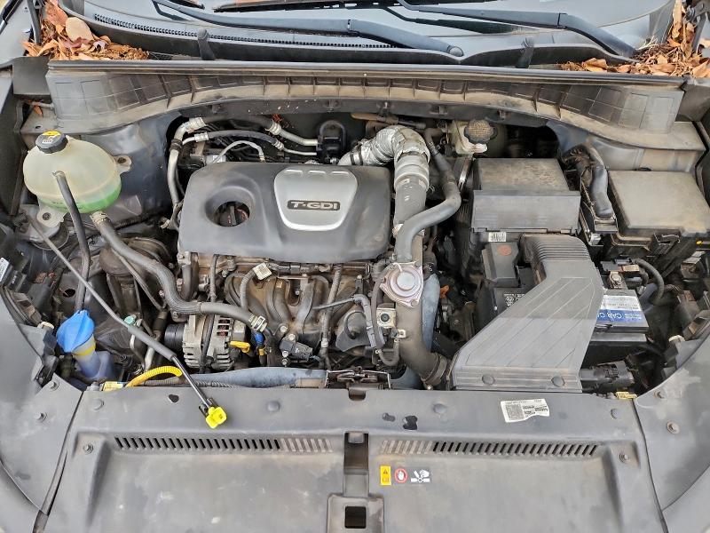 Photo 12 from auction – 2016 HYUNDAI TUCSON LIM with VIN KM8J33A23GU142046