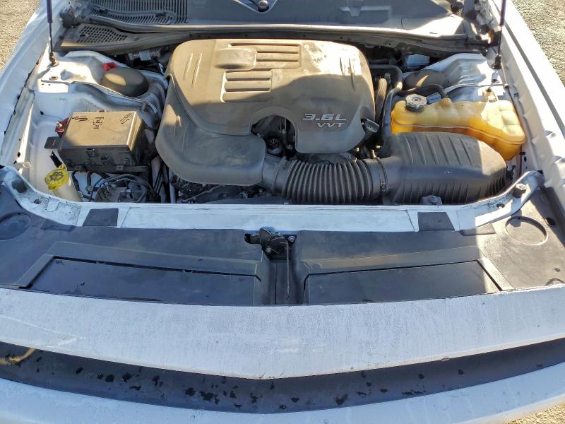 Photo 11 from auction – 2016 DODGE CHALLENGER with VIN 2C3CDZAG1GH312260