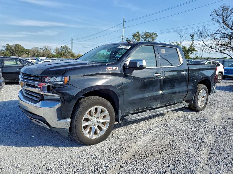 CHEVROLET SILVERADO 2020 with VIN 3GCUYGET3LG451588 - Photo from auction