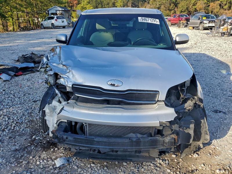 Photo 5 from auction – 2019 KIA SOUL with VIN KNDJN2A26K7025805