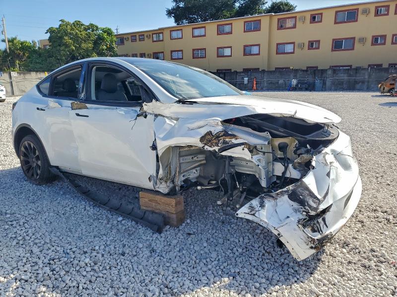 Photo 4 from auction – 2024 TESLA MODEL Y with VIN 7SAYGAEE5RF033697