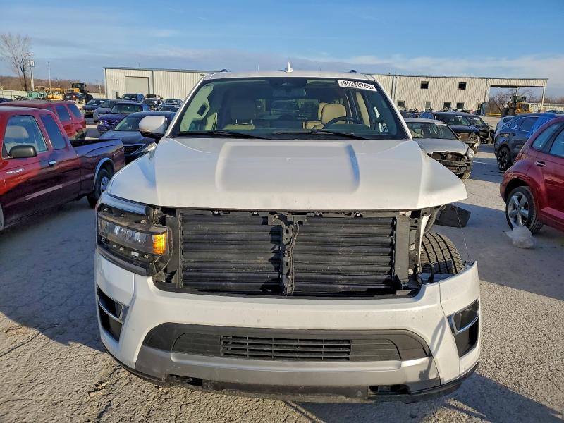 Photo 5 from auction – 2024 FORD EXPEDITION with VIN 1FMJK2A8XREA52648