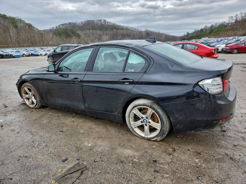 صورة رقم 2 من المزاد - 2014 BMW 320 I XDRI مع VIN WBA3C3C53EF985201