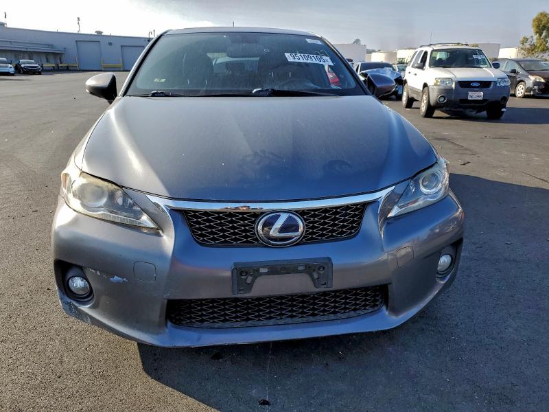 Photo 5 from auction – 2013 LEXUS CT 200 with VIN JTHKD5BH3D2170018